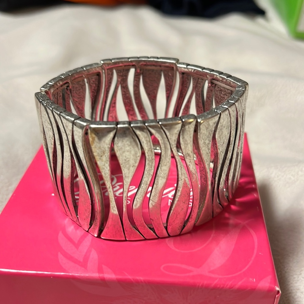 Premier Designs bracelet silver